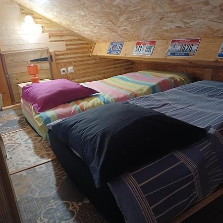La Chapelle-aux-Chasses Chalet Chaleureux Avec Parking Garage Motos, Velos מראה חיצוני תמונה